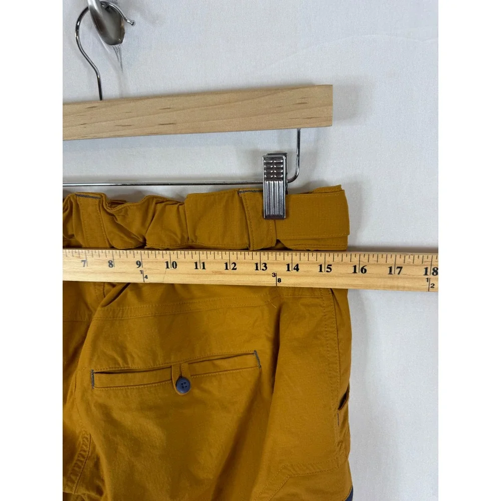 Helly Hansen OBS Olympic Broadcasting Services Mens Shorts Mustard Yellow Size M